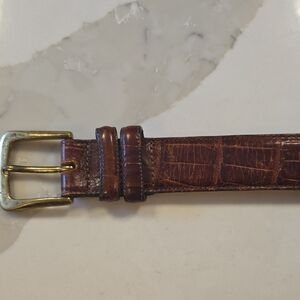 Elegant Brown Crocodile Pattern Men's Belt